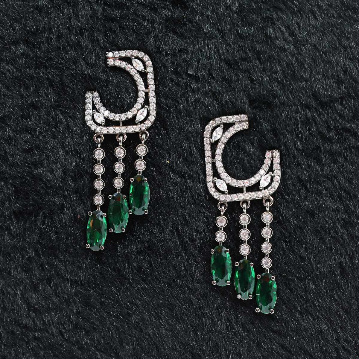 Emerald Grace Earring