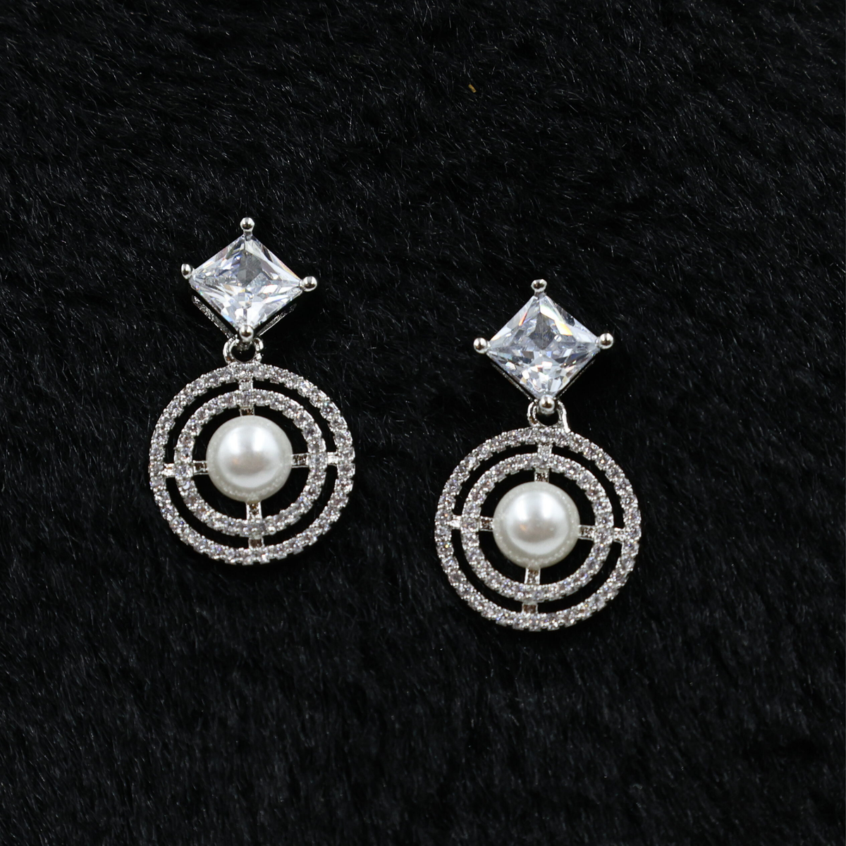 Pearl Orbit Earrings