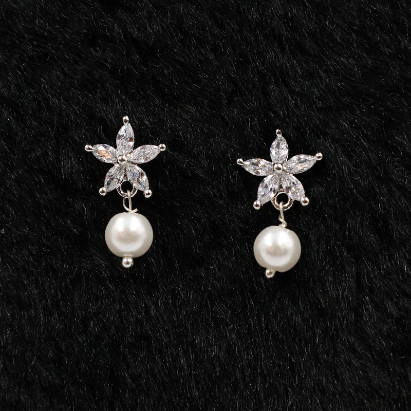 Bloom Radiance Earrings - 