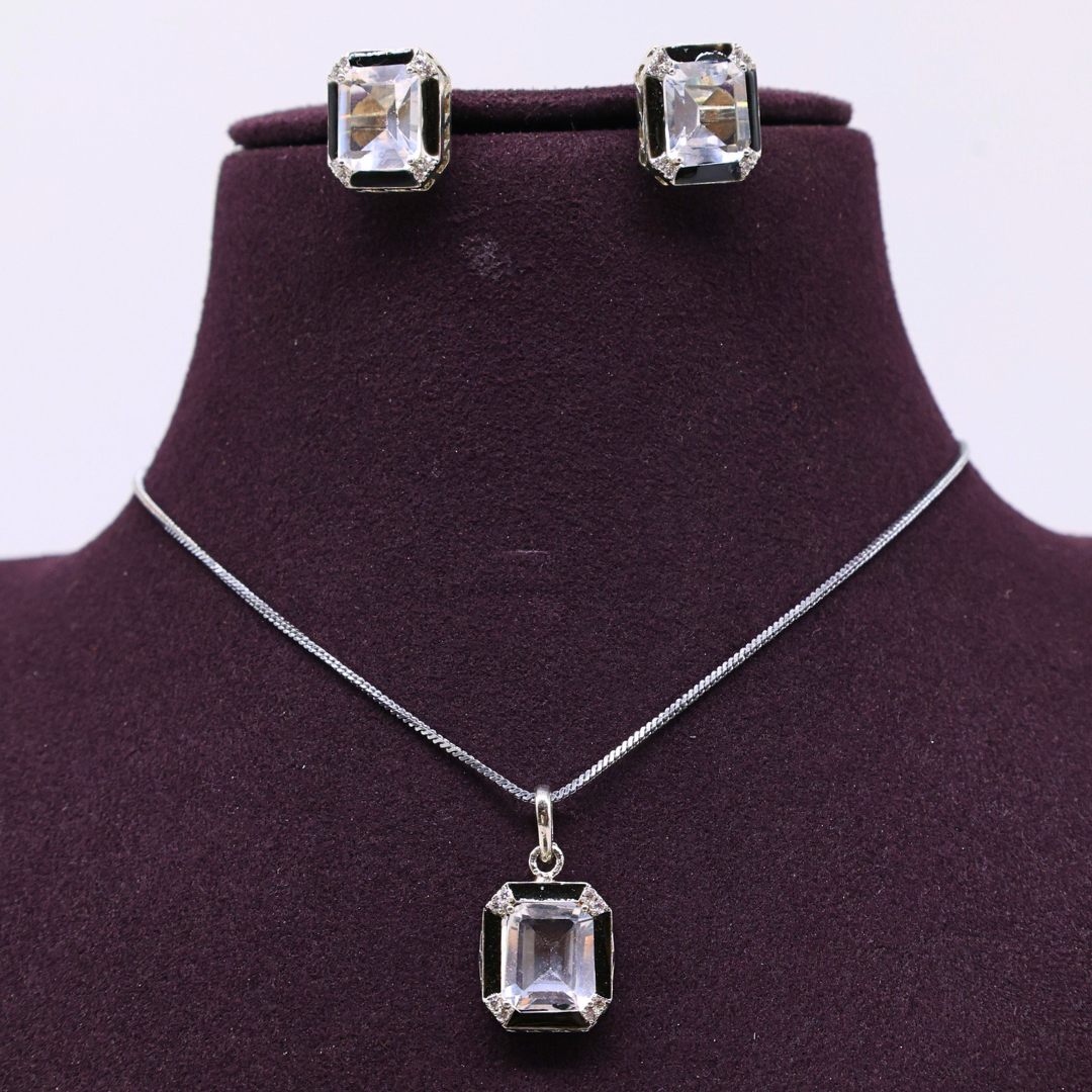 Square Elegance Jewelry Set