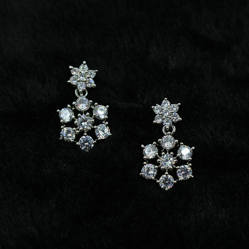 Snowflake Elegance Crystal Earrings - 