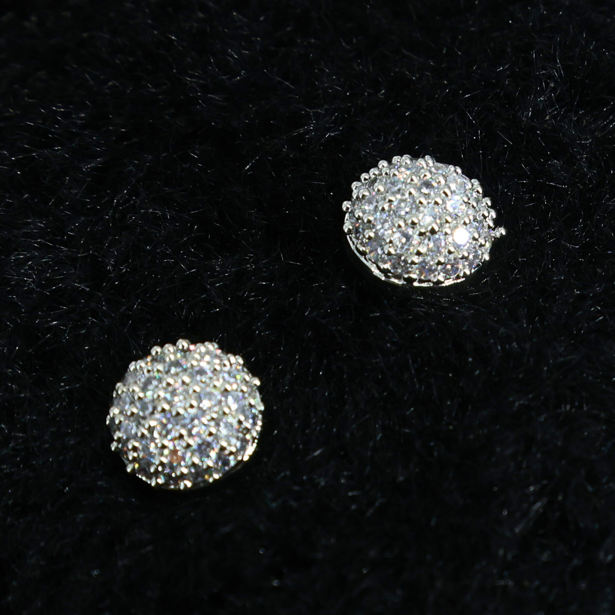 SPARKLE STUDS EARRINGS