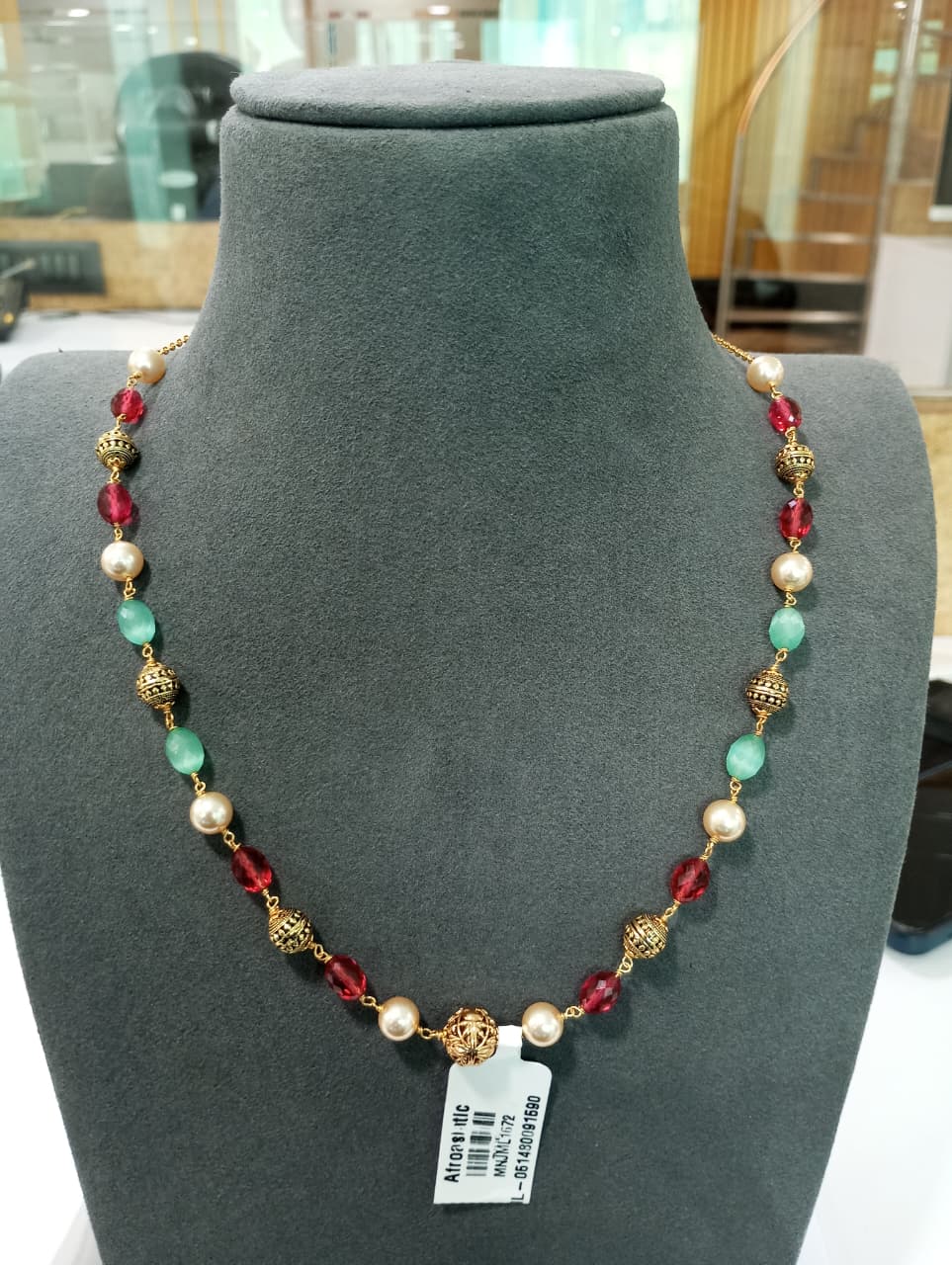 Crystal with pearl Mala