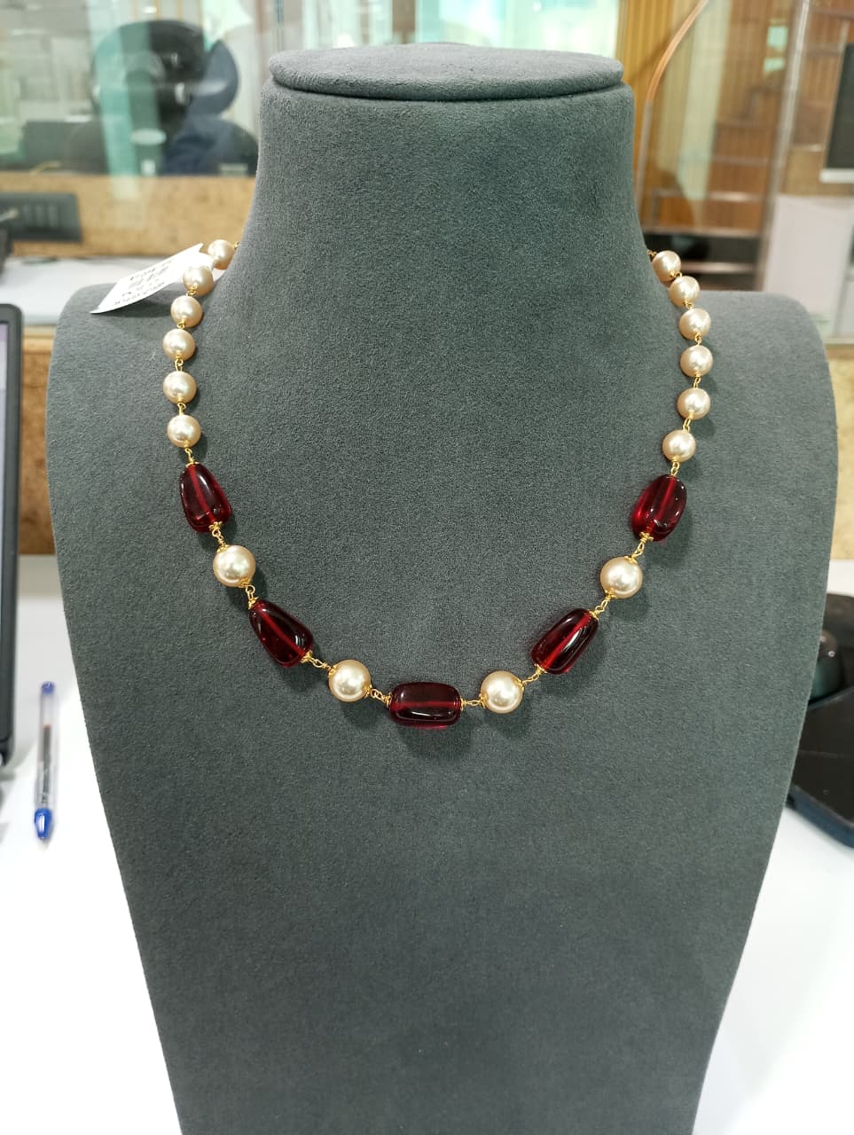 Semi precious stone with pearl Mala