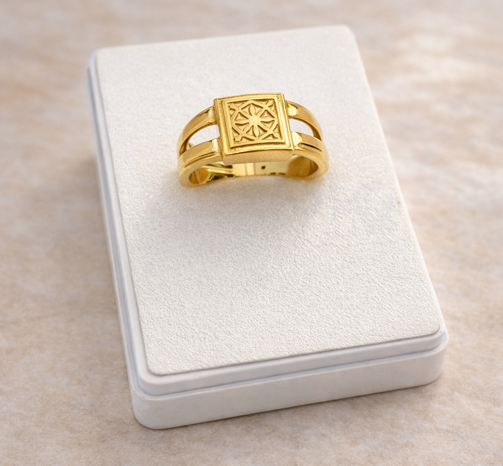 Gold Classic Ring