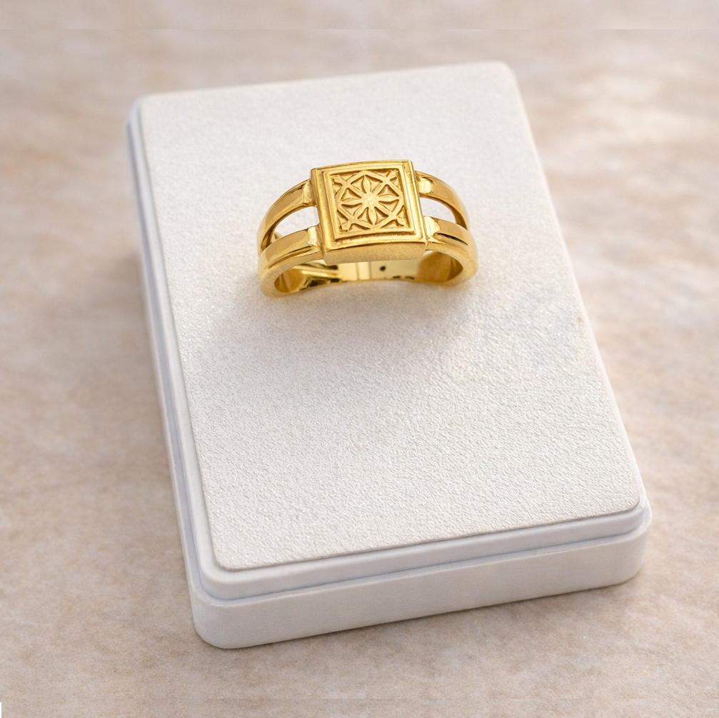 Gold Classic Ring
